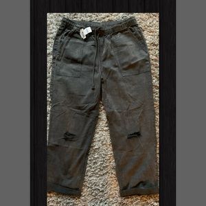 Aerie chambray distressed pants. NWT